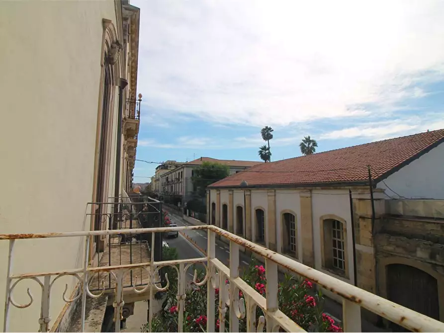 Immagine 15 di Appartamento in vendita  in Corso Umberto a Siracusa