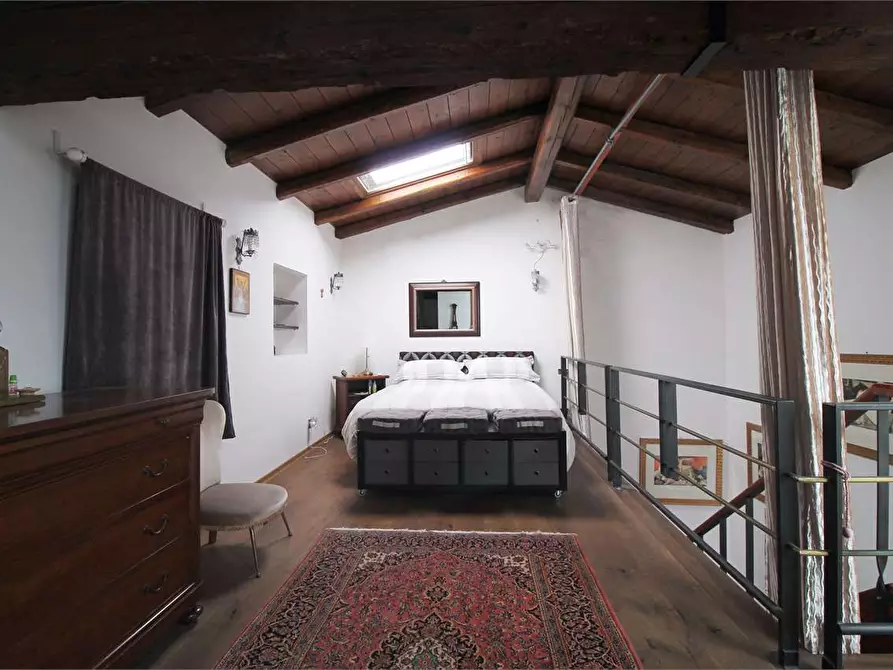 Immagine 2 di Appartamento in vendita  in Corso Umberto a Siracusa