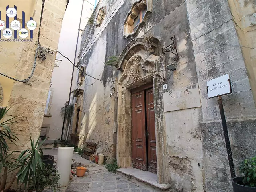 Immagine 7 di Stabile in vendita  in Piazza archimede a Siracusa