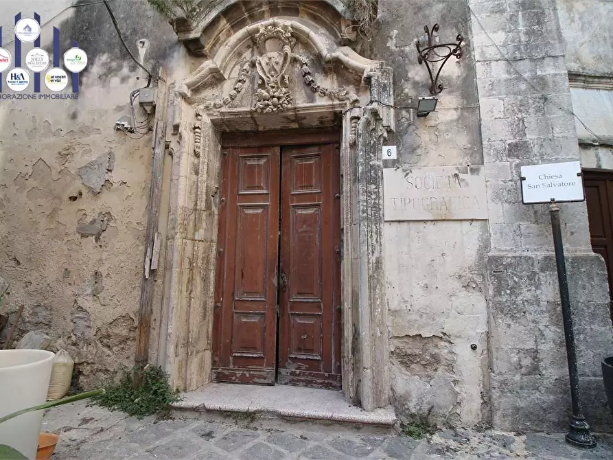Immagine 9 di Stabile in vendita  in Piazza archimede a Siracusa