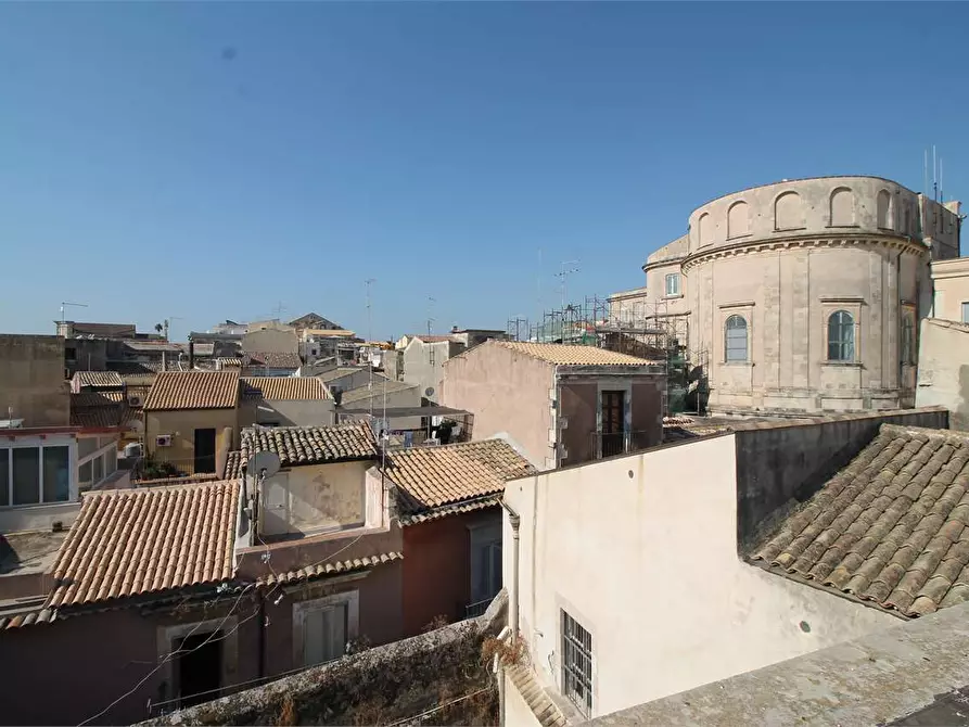 Immagine 30 di Stabile in vendita  in Piazza archimede a Siracusa
