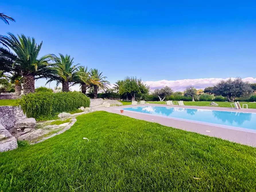 Immagine 1 di Rustico / casale in vendita  in sp 24 a Noto