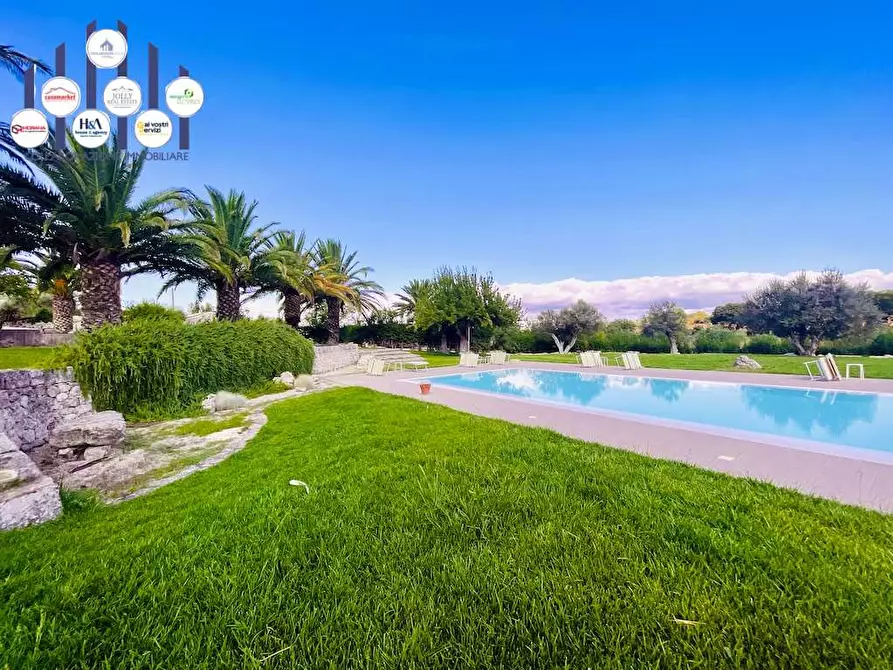 Immagine 1 di Rustico / casale in vendita  in sp 24 a Noto