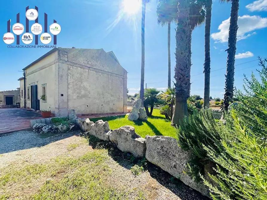 Immagine 3 di Rustico / casale in vendita  in sp 24 a Noto
