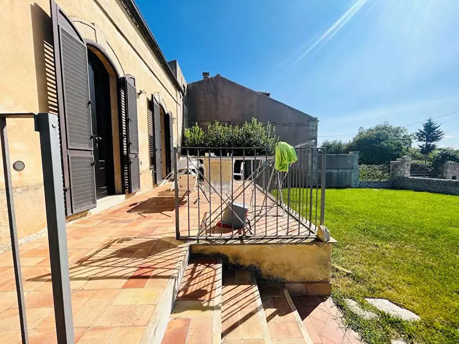 Immagine 6 di Rustico / casale in vendita  in sp 24 a Noto