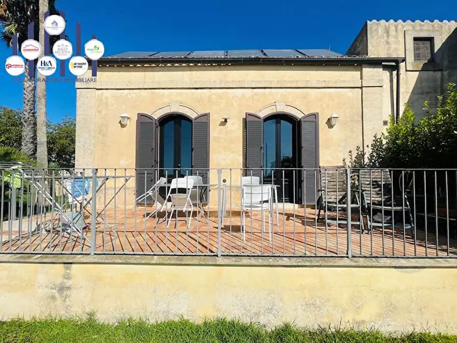Immagine 9 di Rustico / casale in vendita  in sp 24 a Noto