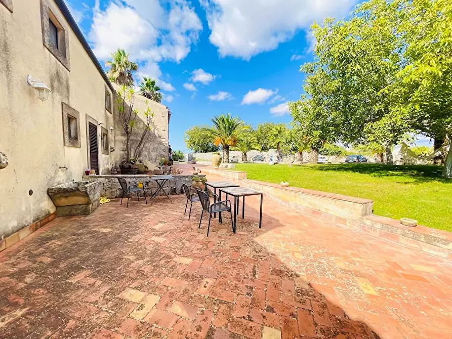 Immagine 36 di Rustico / casale in vendita  in sp 24 a Noto