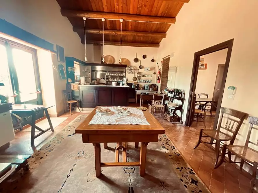 Immagine 43 di Rustico / casale in vendita  in sp 24 a Noto