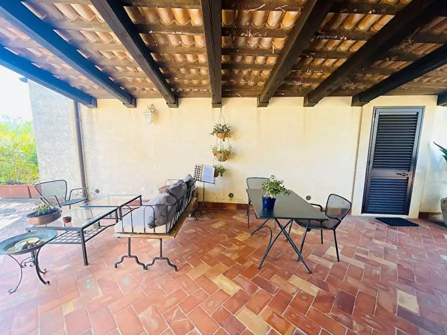 Immagine 51 di Rustico / casale in vendita  in sp 24 a Noto