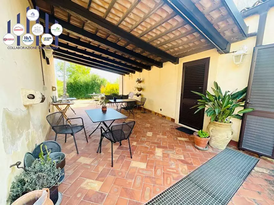 Immagine 52 di Rustico / casale in vendita  in sp 24 a Noto