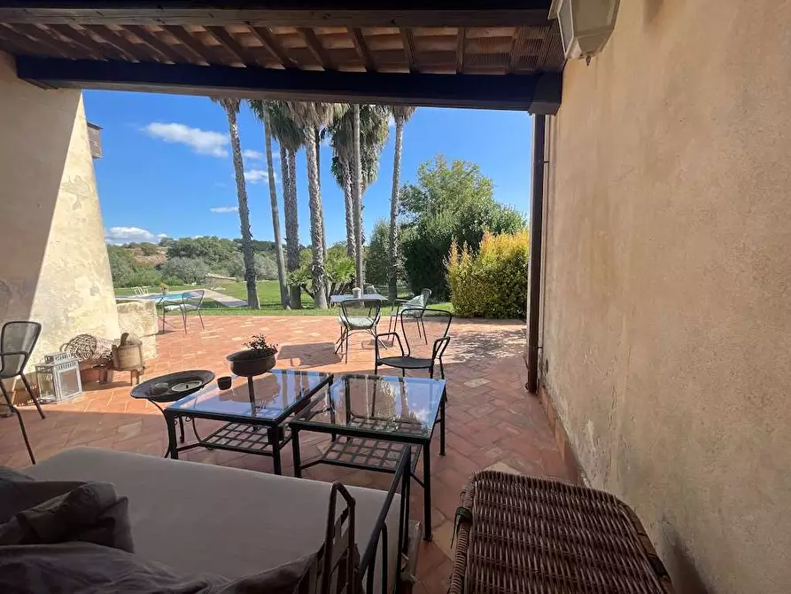 Immagine 61 di Rustico / casale in vendita  in sp 24 a Noto