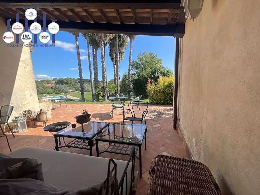 Immagine 61 di Rustico / casale in vendita  in sp 24 a Noto