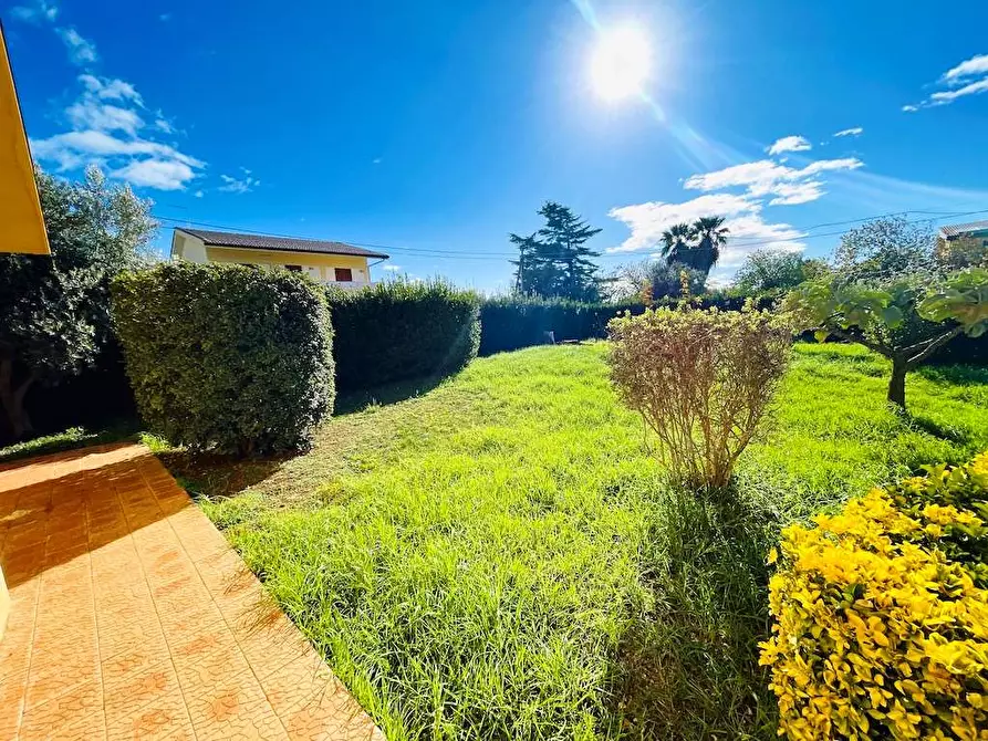 Immagine 41 di Villa in vendita  in Contrada Madonna Marina a Noto