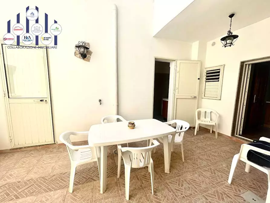 Immagine 6 di Stabile in vendita  in Via Torino a Siracusa