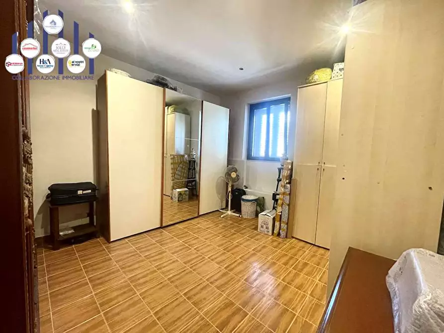 Immagine 24 di Stabile in vendita  in Via Torino a Siracusa