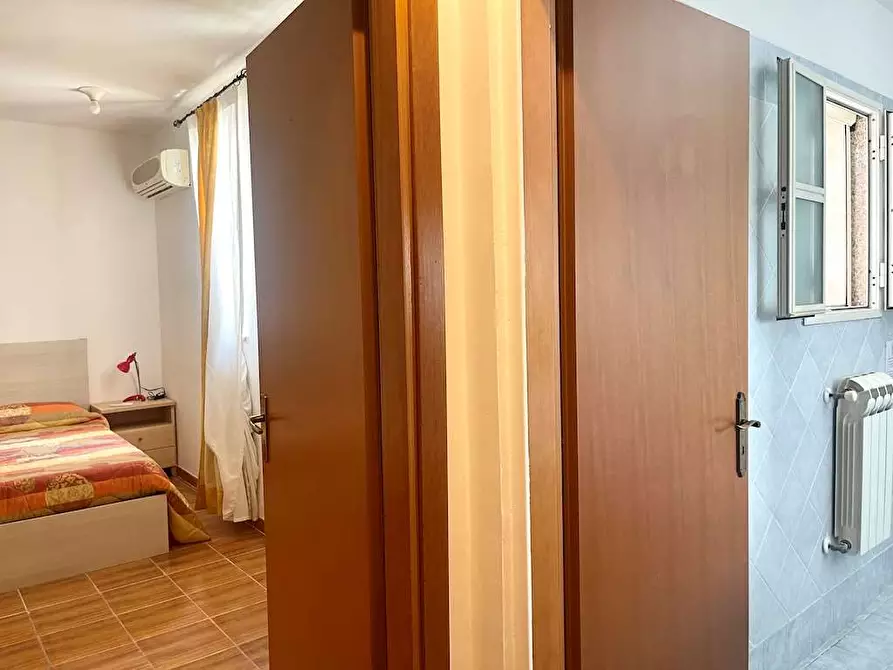 Immagine 31 di Stabile in vendita  in Via Torino a Siracusa