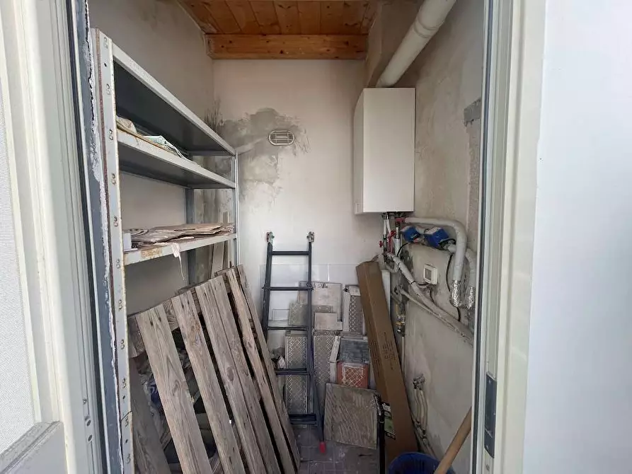 Immagine 47 di Stabile in vendita  in Via Torino a Siracusa