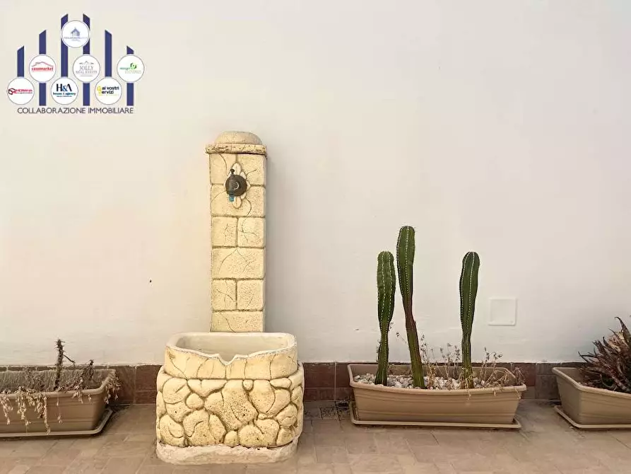 Immagine 48 di Stabile in vendita  in Via Torino a Siracusa