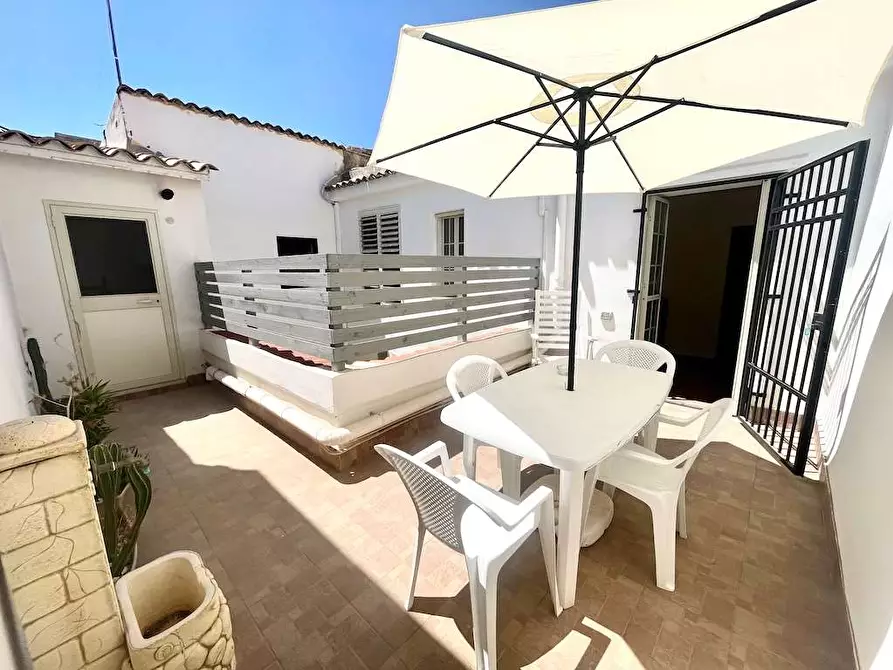 Immagine 49 di Stabile in vendita  in Via Torino a Siracusa