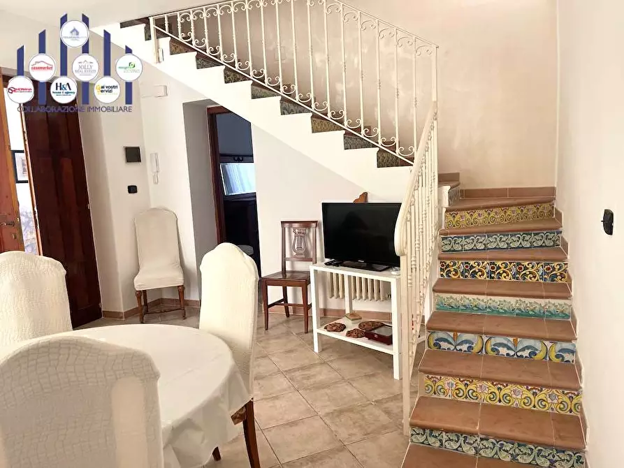 Immagine 52 di Stabile in vendita  in Via Torino a Siracusa