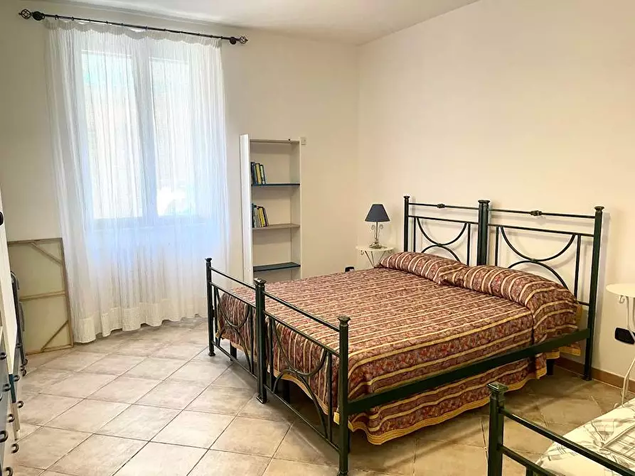 Immagine 65 di Stabile in vendita  in Via Torino a Siracusa