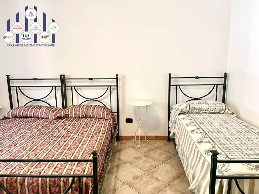 Immagine 66 di Stabile in vendita  in Via Torino a Siracusa