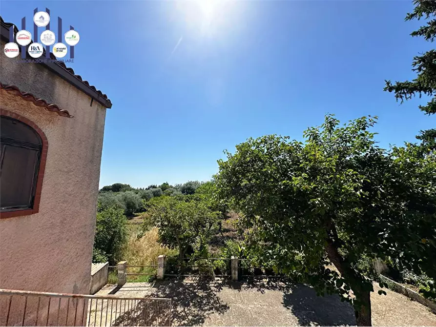Immagine 17 di Villa in vendita  in Contrada condotte a Canicattini Bagni