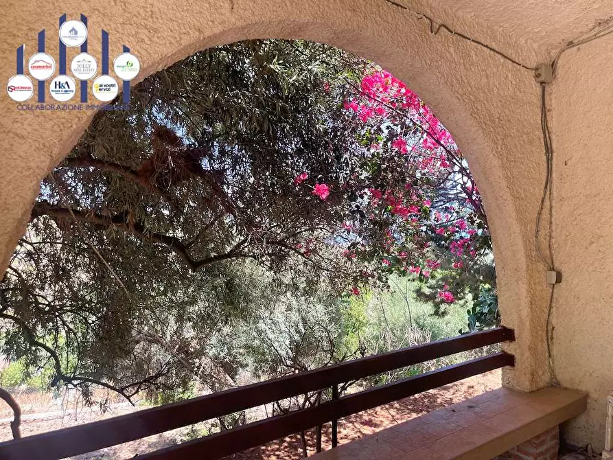Immagine 5 di Villa in vendita  in SP15 a Avola