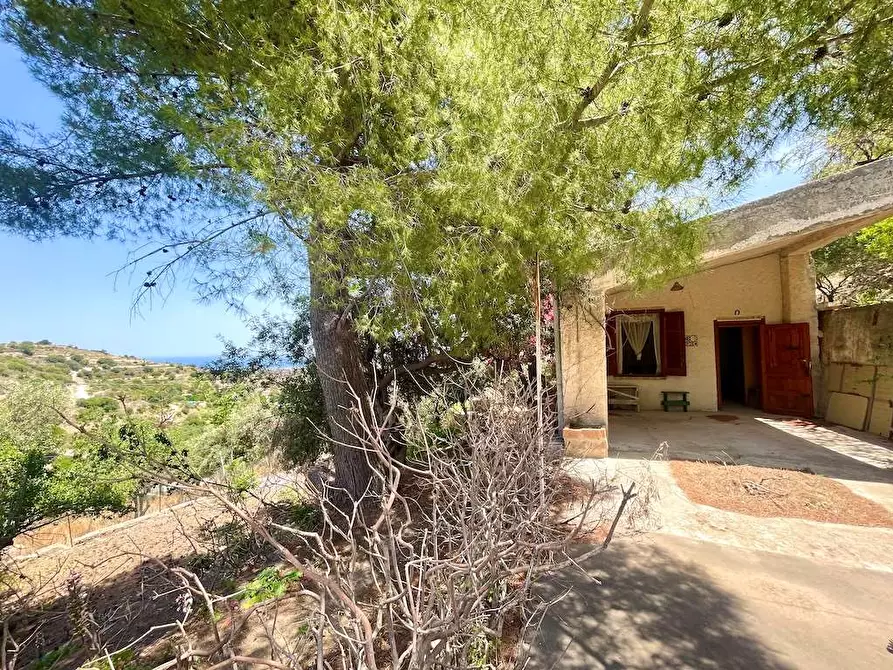 Immagine 8 di Villa in vendita  in SP15 a Avola