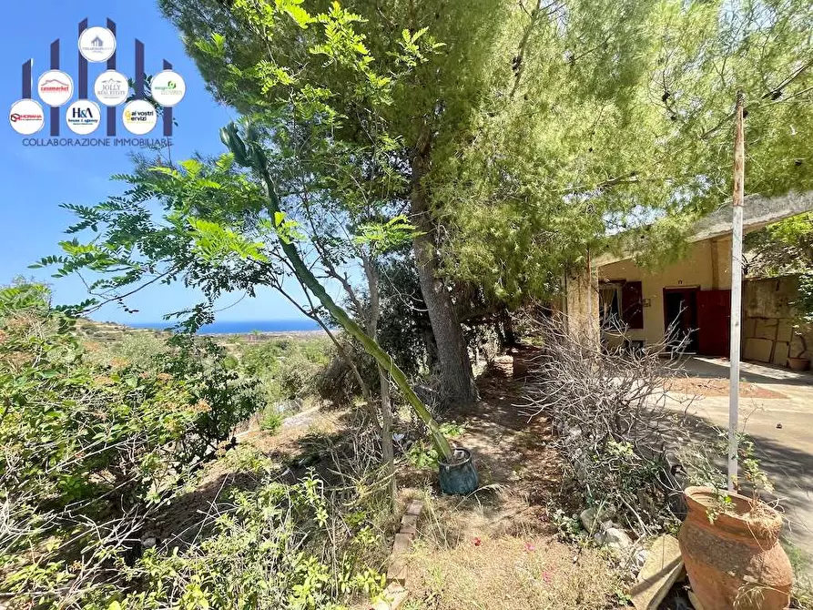 Immagine 9 di Villa in vendita  in SP15 a Avola