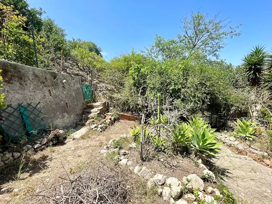Immagine 10 di Villa in vendita  in SP15 a Avola