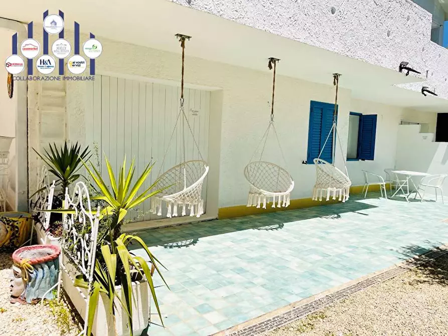 Immagine 7 di Villa in vendita  in Via Senigallia a Siracusa