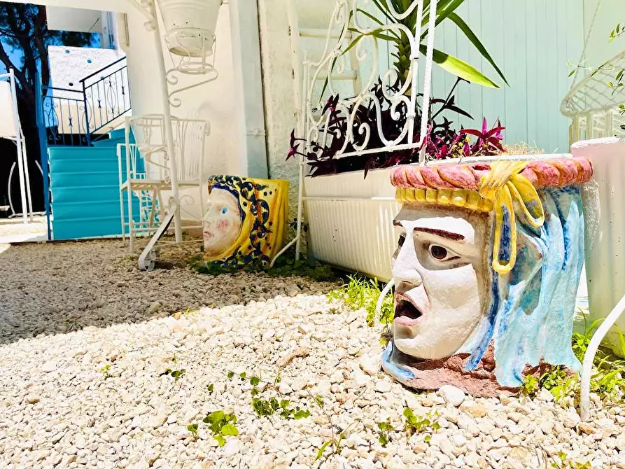 Immagine 8 di Villa in vendita  in Via Senigallia a Siracusa