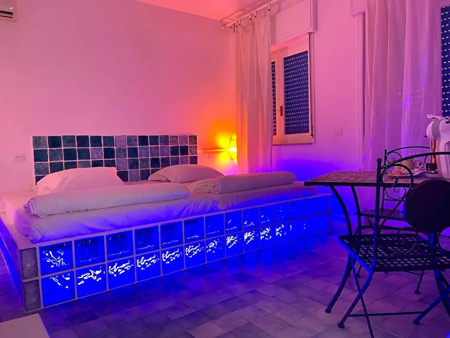 Immagine 17 di Villa in vendita  in Via Senigallia a Siracusa