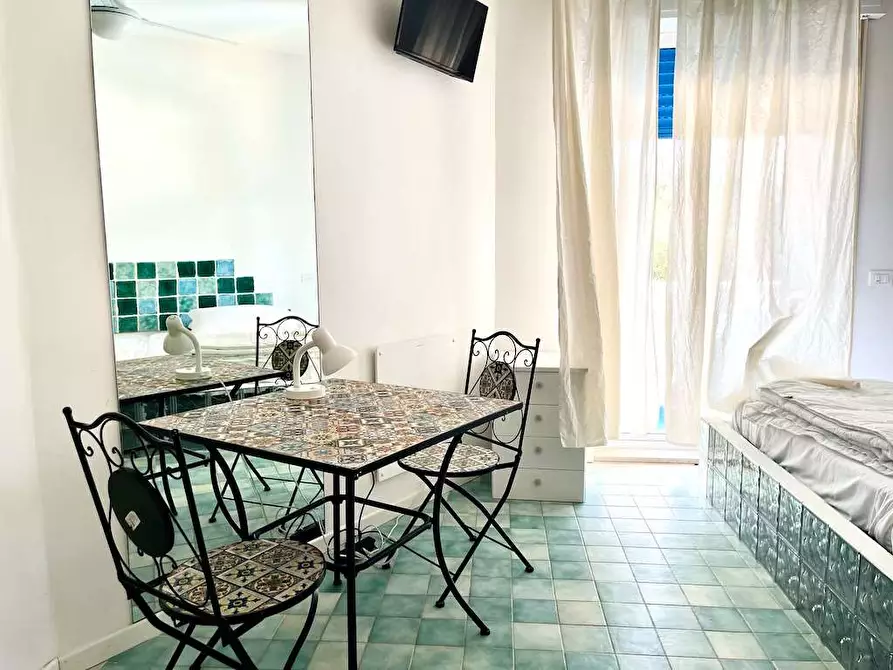 Immagine 31 di Villa in vendita  in Via Senigallia a Siracusa