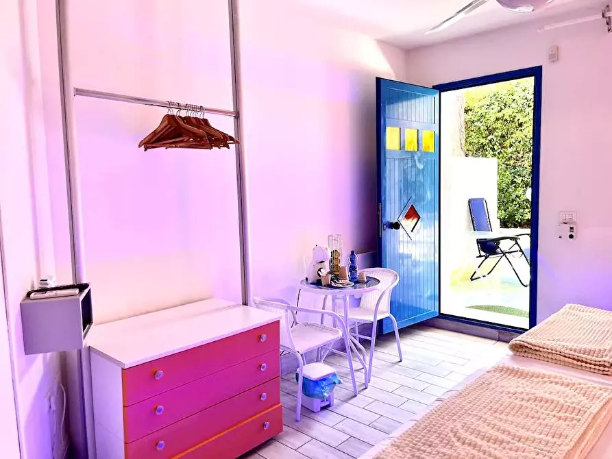 Immagine 40 di Villa in vendita  in Via Senigallia a Siracusa