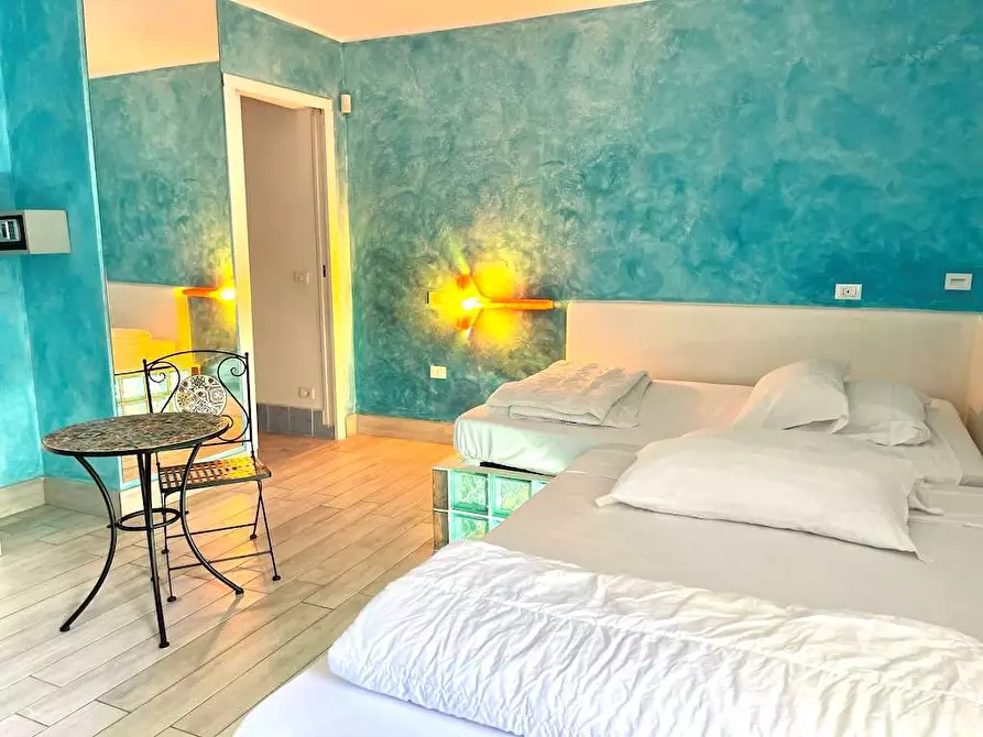 Immagine 44 di Villa in vendita  in Via Senigallia a Siracusa