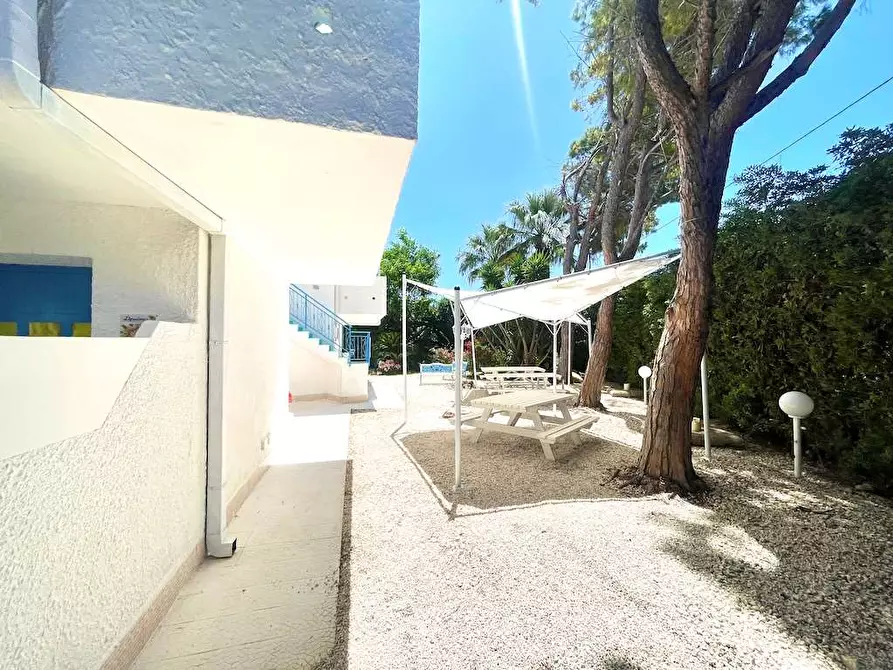 Immagine 49 di Villa in vendita  in Via Senigallia a Siracusa