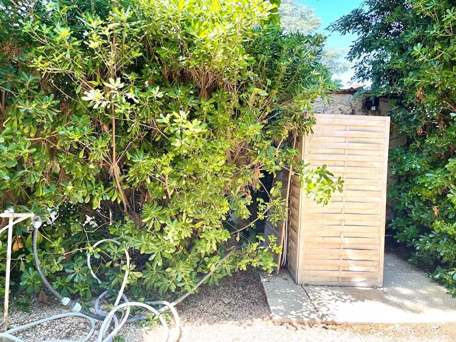 Immagine 53 di Villa in vendita  in Via Senigallia a Siracusa