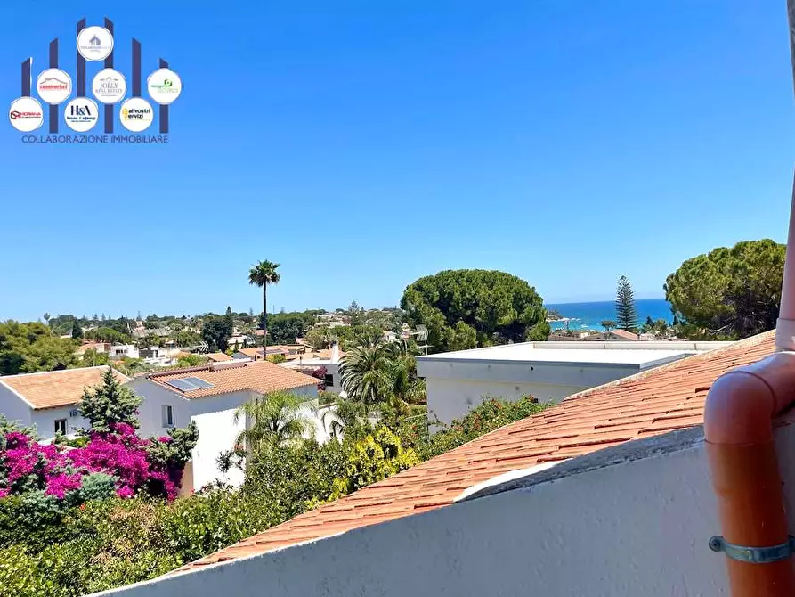 Immagine 54 di Villa in vendita  in Via Senigallia a Siracusa