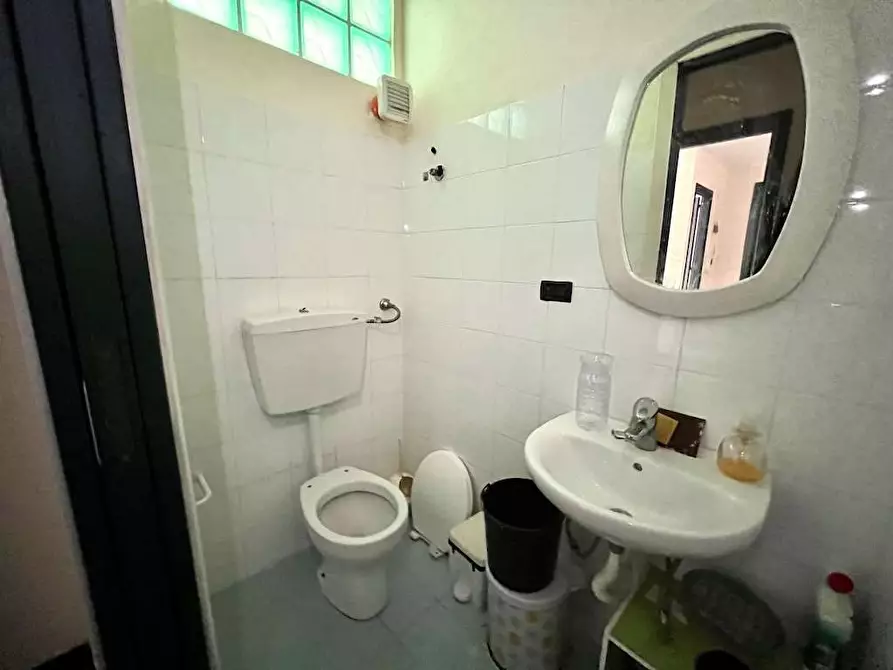 Immagine 12 di Trilocale in vendita  in Corso Gelone a Siracusa