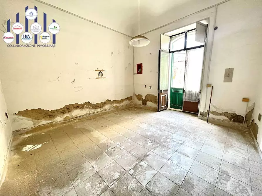 Immagine 16 di Stabile in vendita  in Via Isonzo a Siracusa
