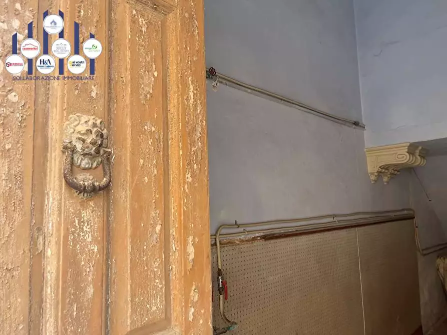 Immagine 23 di Stabile in vendita  in Via Isonzo a Siracusa