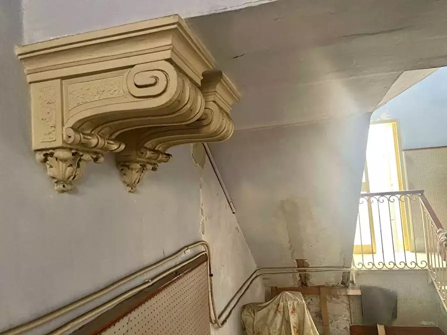 Immagine 24 di Stabile in vendita  in Via Isonzo a Siracusa
