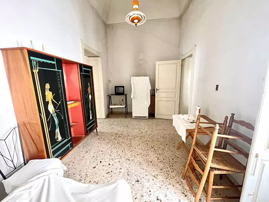 Immagine 27 di Stabile in vendita  in Via Isonzo a Siracusa