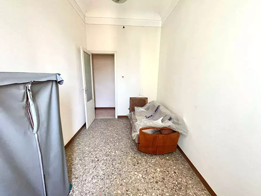 Immagine 44 di Stabile in vendita  in Via Isonzo a Siracusa