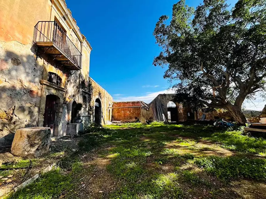 Immagine 7 di Rustico / casale in vendita  in Contrada Gioi a Noto