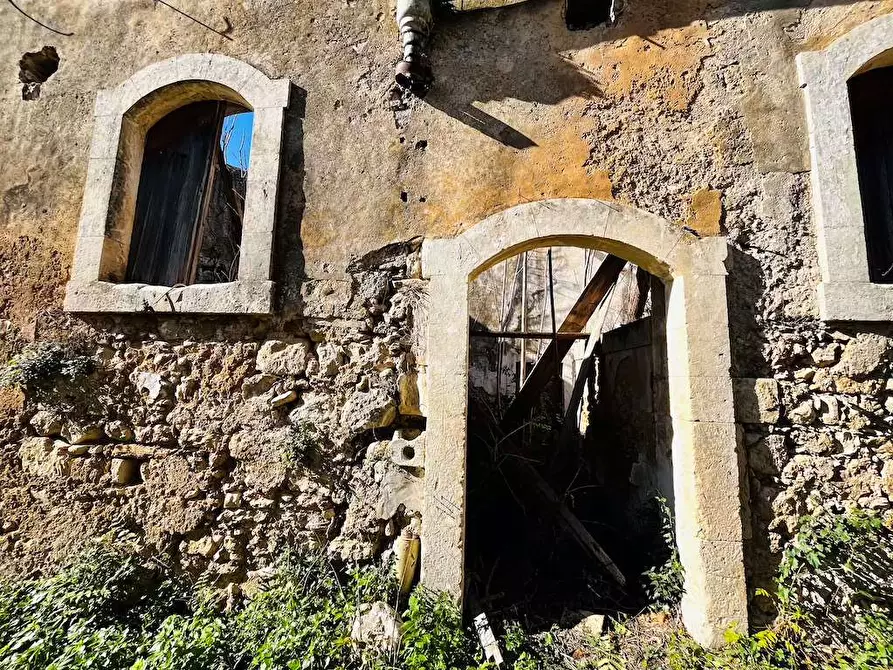 Immagine 13 di Rustico / casale in vendita  in Contrada Gioi a Noto