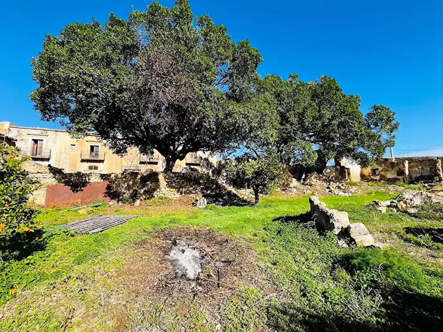 Immagine 18 di Rustico / casale in vendita  in Contrada Gioi a Noto