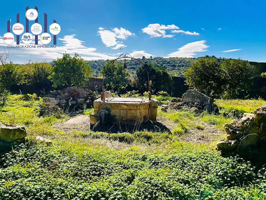 Immagine 25 di Rustico / casale in vendita  in Contrada Gioi a Noto